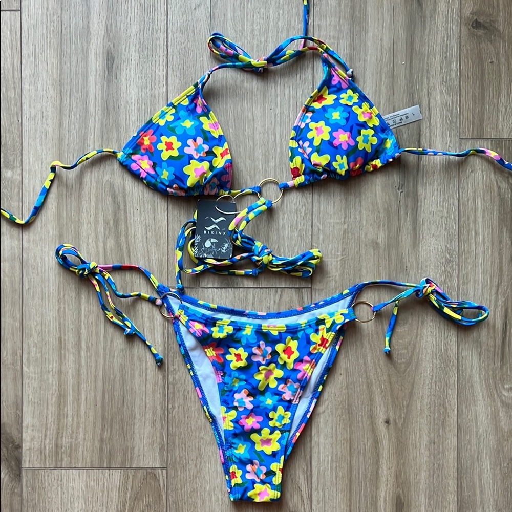 BIKINX High Cut Floral Bikini Set